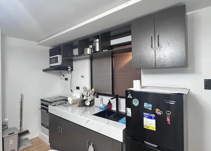 2 Bedrooms With Pull Out Bed Apartment